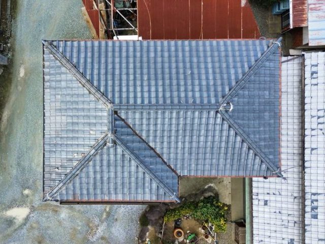 粕屋町の屋根調査でのドローン撮影