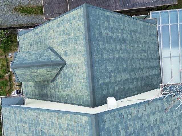 福岡市西区の10年で色褪せが生じたスレート屋根