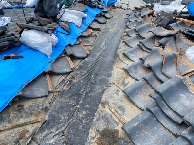 粕屋町で谷板金の修理