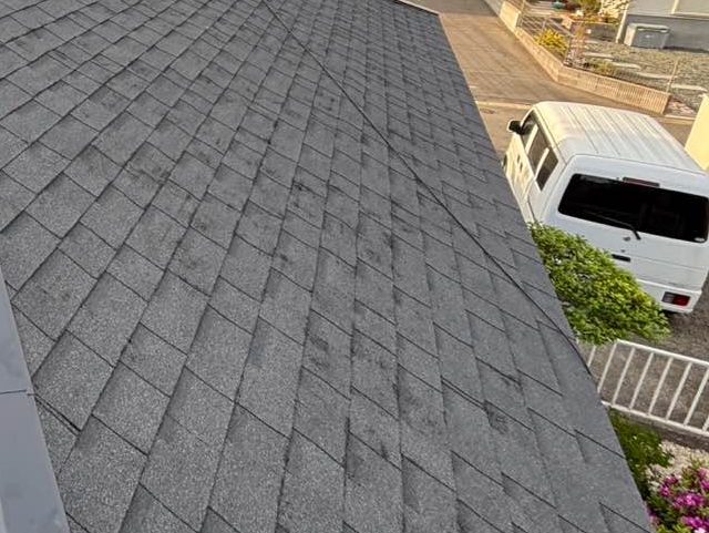 福岡市早良区のカバー工事でオークリッジスーパーを施工中