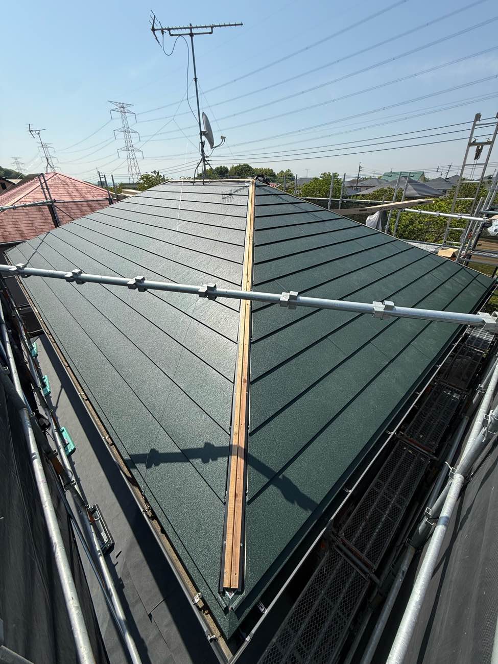 スーパーガルテクト、屋根カバー