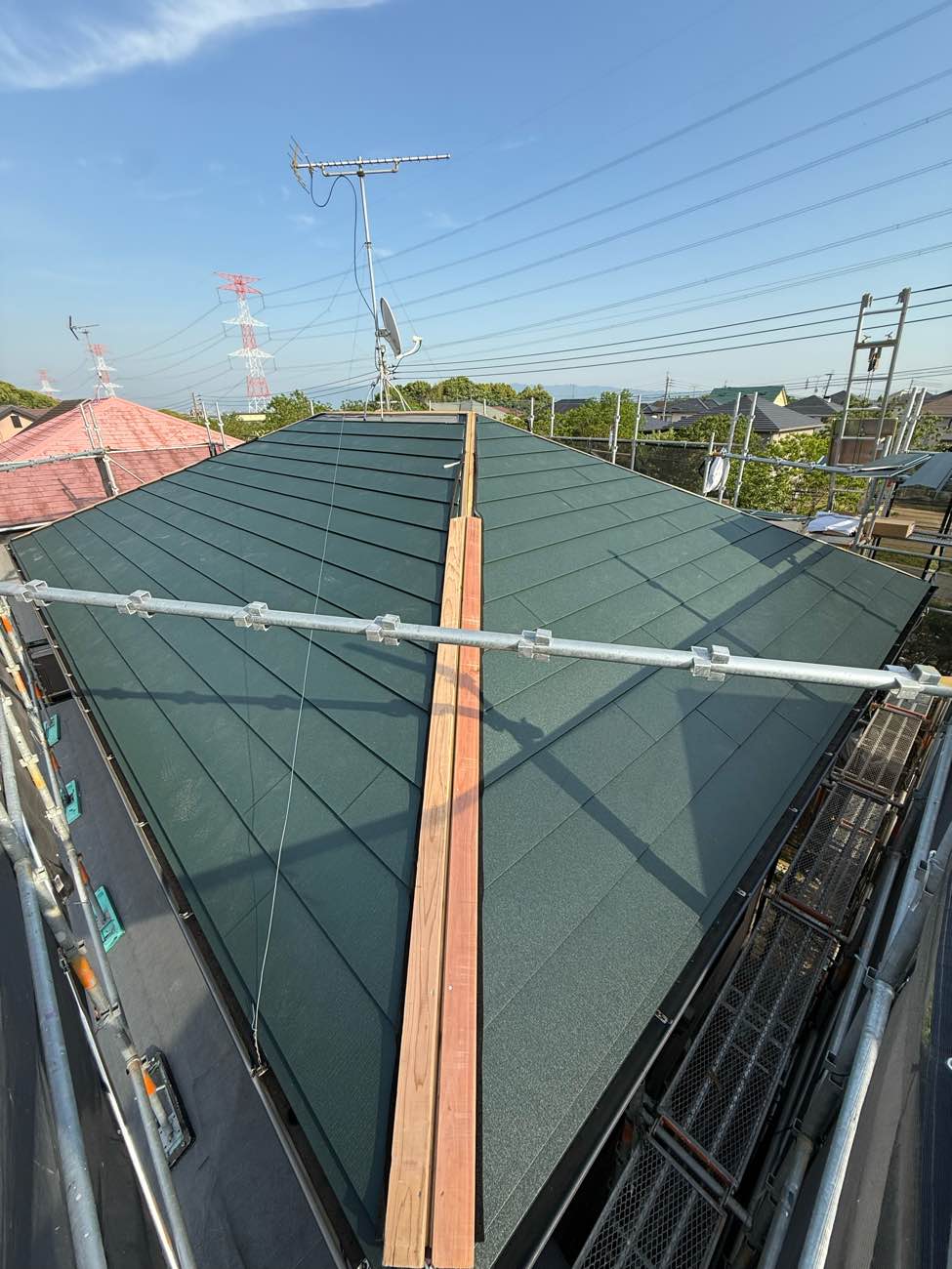 スーパーガルテクト、屋根カバー