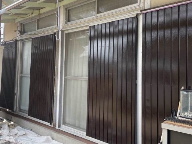 新宮町の塗装した雨戸