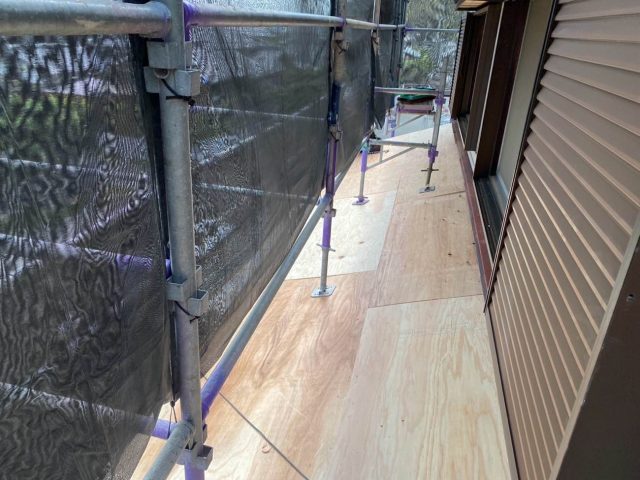 宇美町の葺き替え工事で施工された野地板