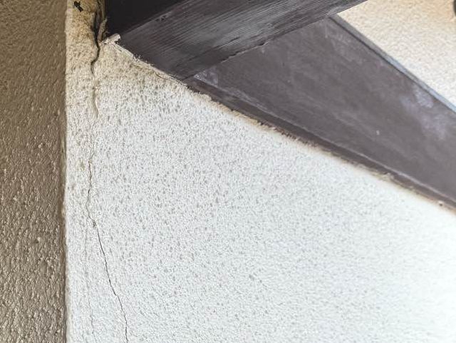 博多区の調査で見つかったクラック