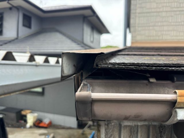 福岡市博多区の事務所雨漏りの原因箇所