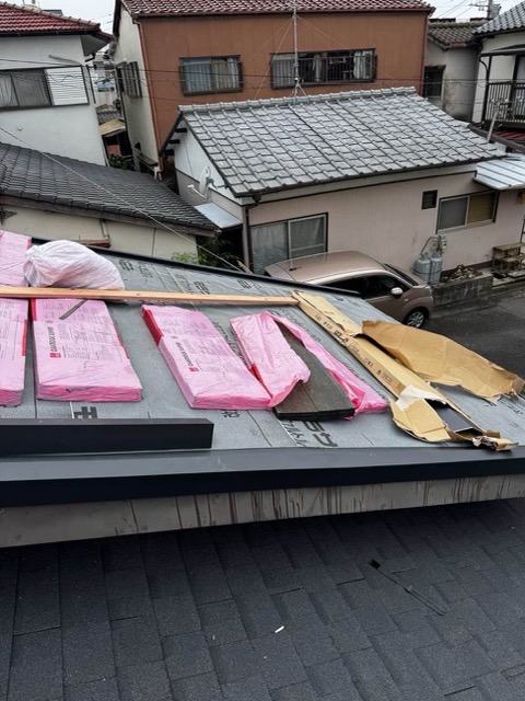 屋根の葺き替え工事、オークリッジスーパー施工
