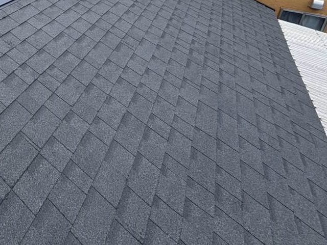 福岡市西区の葺き替えで施工されたオークリッジスーパー