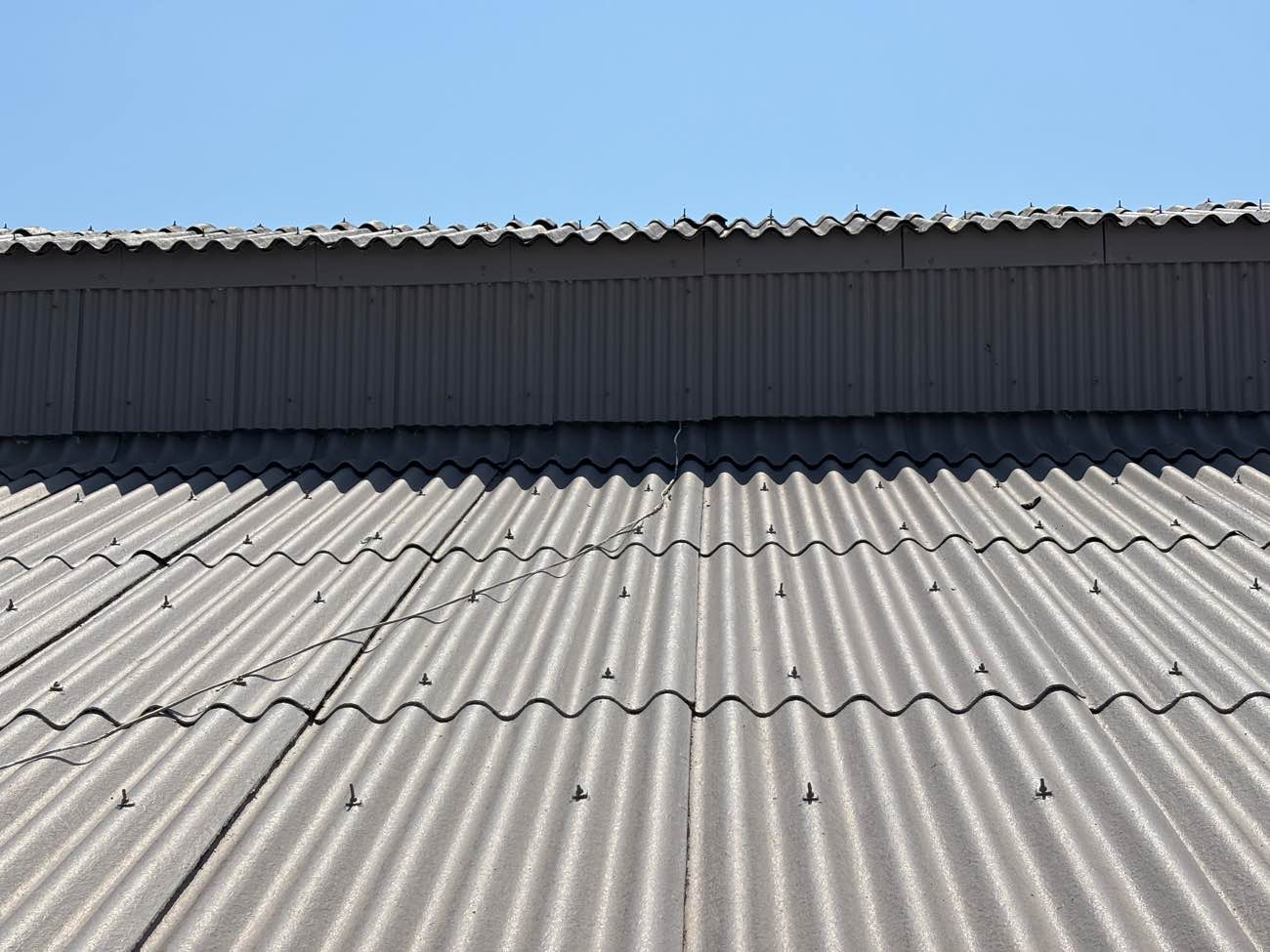 波型スレート屋根