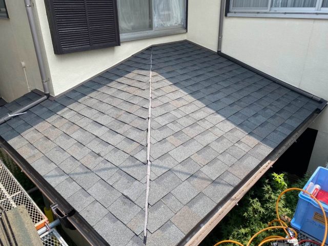 福岡市南区でオークリッジスーパーでカバーされた差し掛け屋根