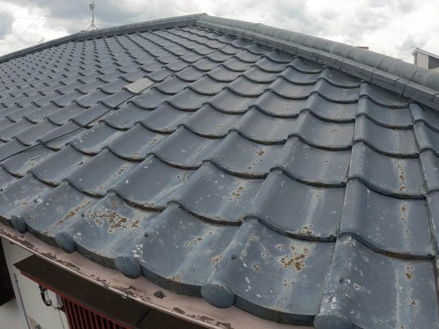 福岡市西区の劣化した屋根瓦