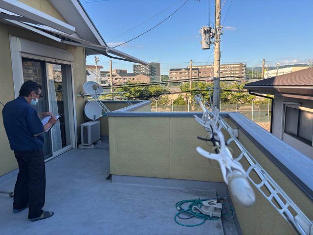 福岡市南区でバルコニーの防水調査