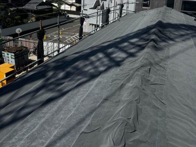 福岡市中央区で防水シートの上貼り