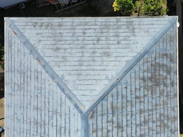 福津市でコロニアル屋根のドローン調査