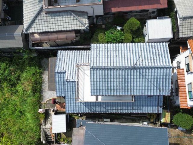 大野城市の屋根調査でドローン撮影