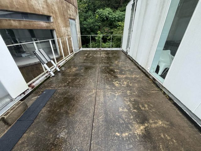 糸島市で確認されたバルコニーの劣化