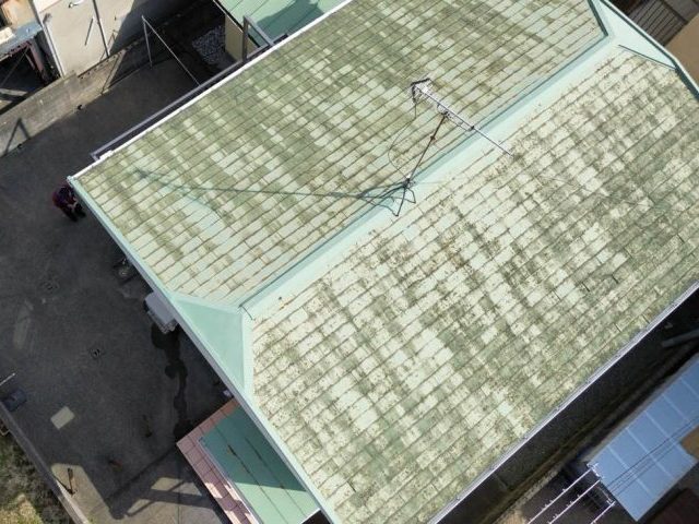 大野城市の老朽化が激しいスレート屋根