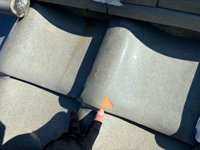 福津市の瓦の欠け