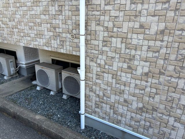福岡市西区のアパートの雨樋調査