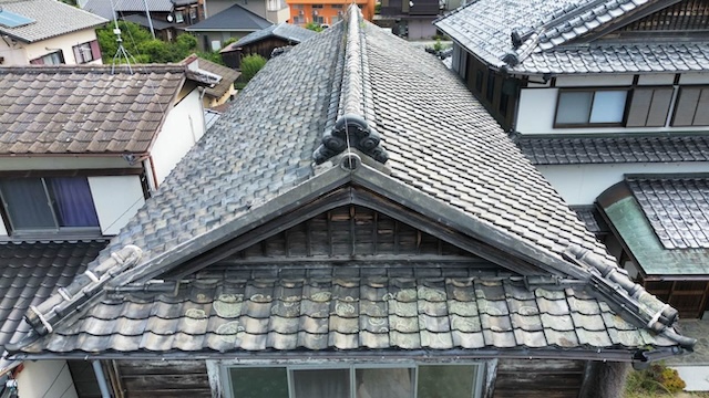 福岡市東区の屋根葺き替え工事、雨漏り