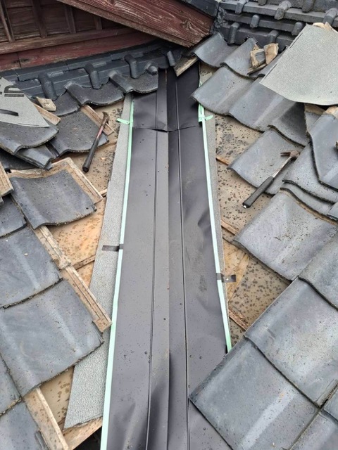 谷板金工事、新規谷板金施工