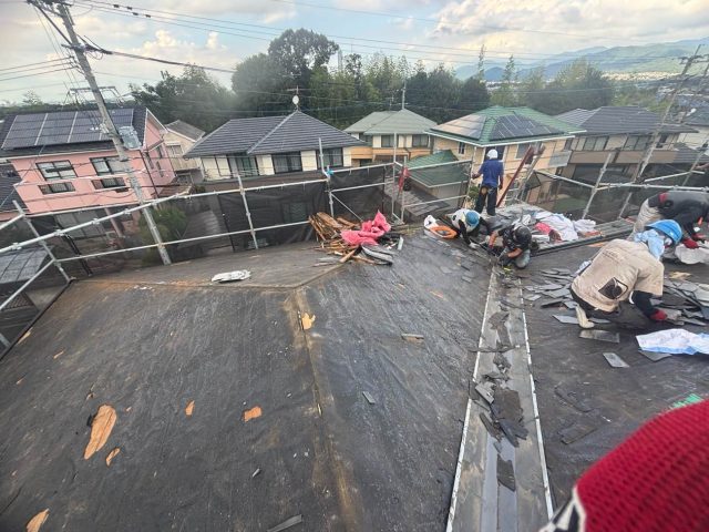 大野城市で屋根材コロニアルを撤去