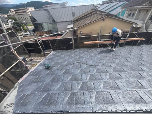 大野城市でルーガ鉄平へ葺き替え中