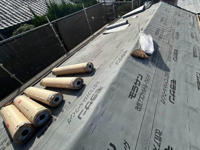 福津市で防水紙を敷設