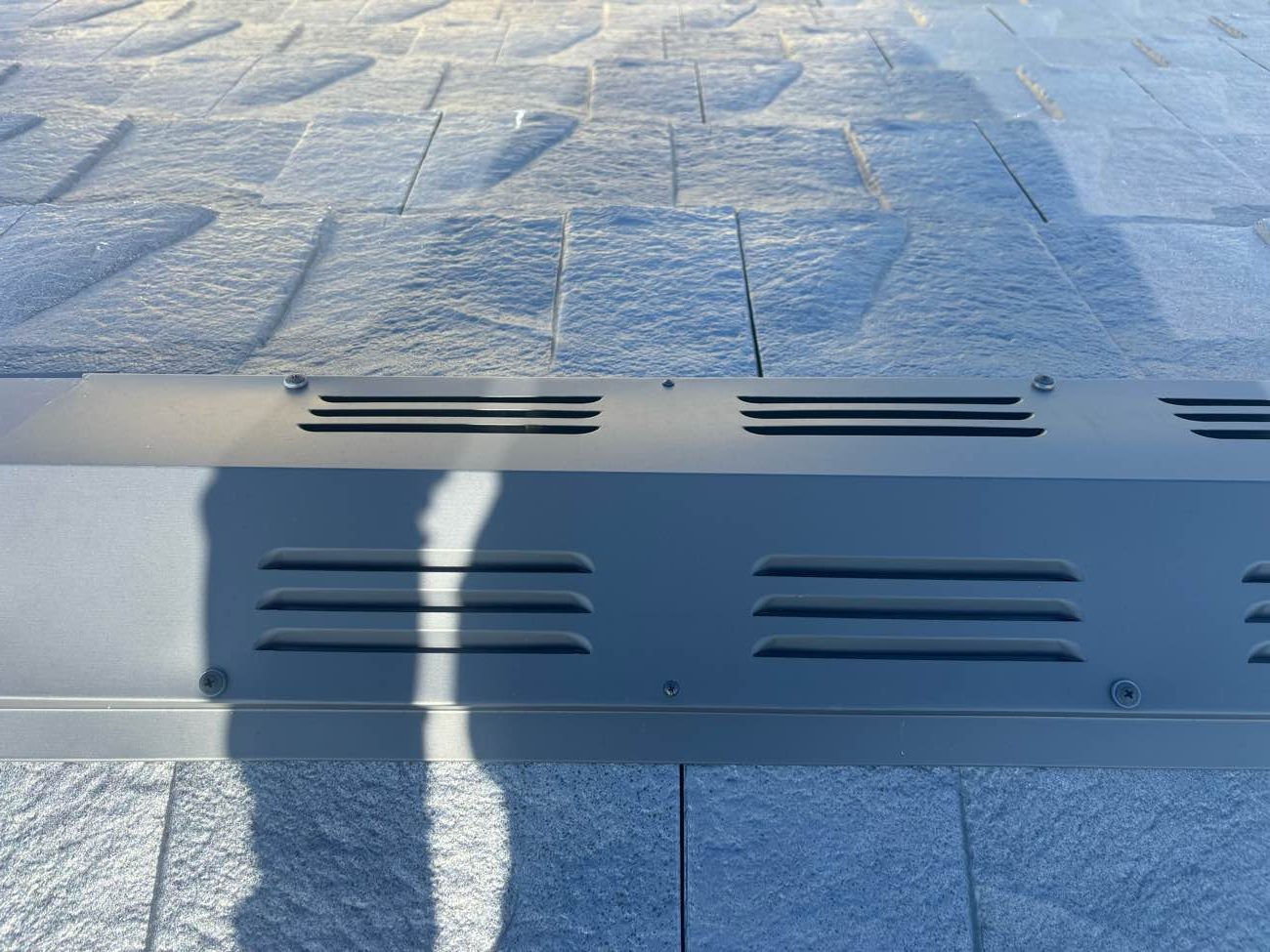 福津市で新しく換気棟を設置