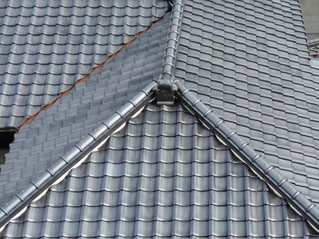 福岡市南区の調査で発覚した瓦の劣化