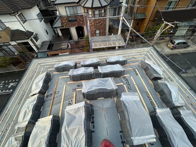 福岡市南区で桟木の上に準備されたルーガ