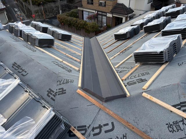 福岡市南区で新しい谷板金も施工完了