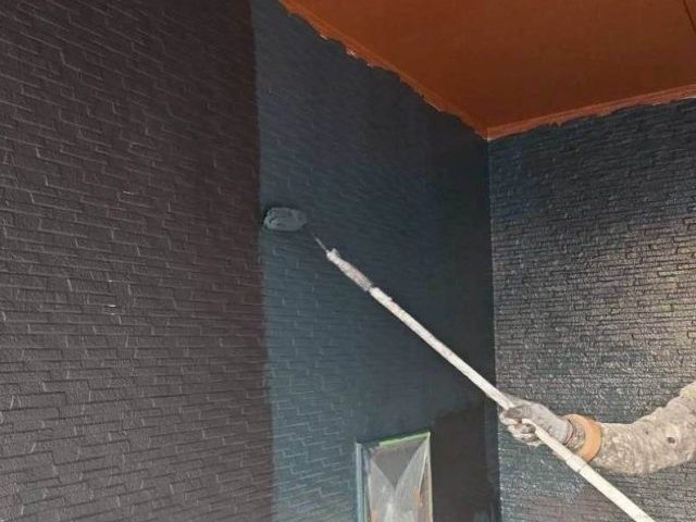 福岡市南区の外壁上塗り