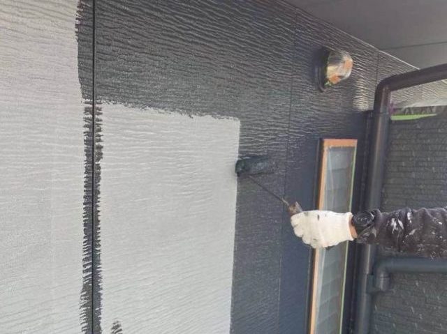 福岡市南区の外壁中塗り