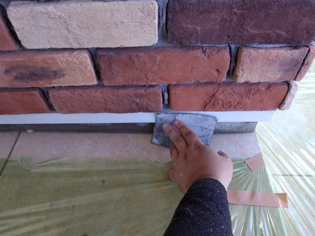 糸島市の塗装工事のケレン処理