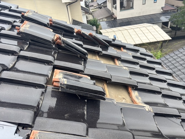 屋根台風被害、瓦交換工事