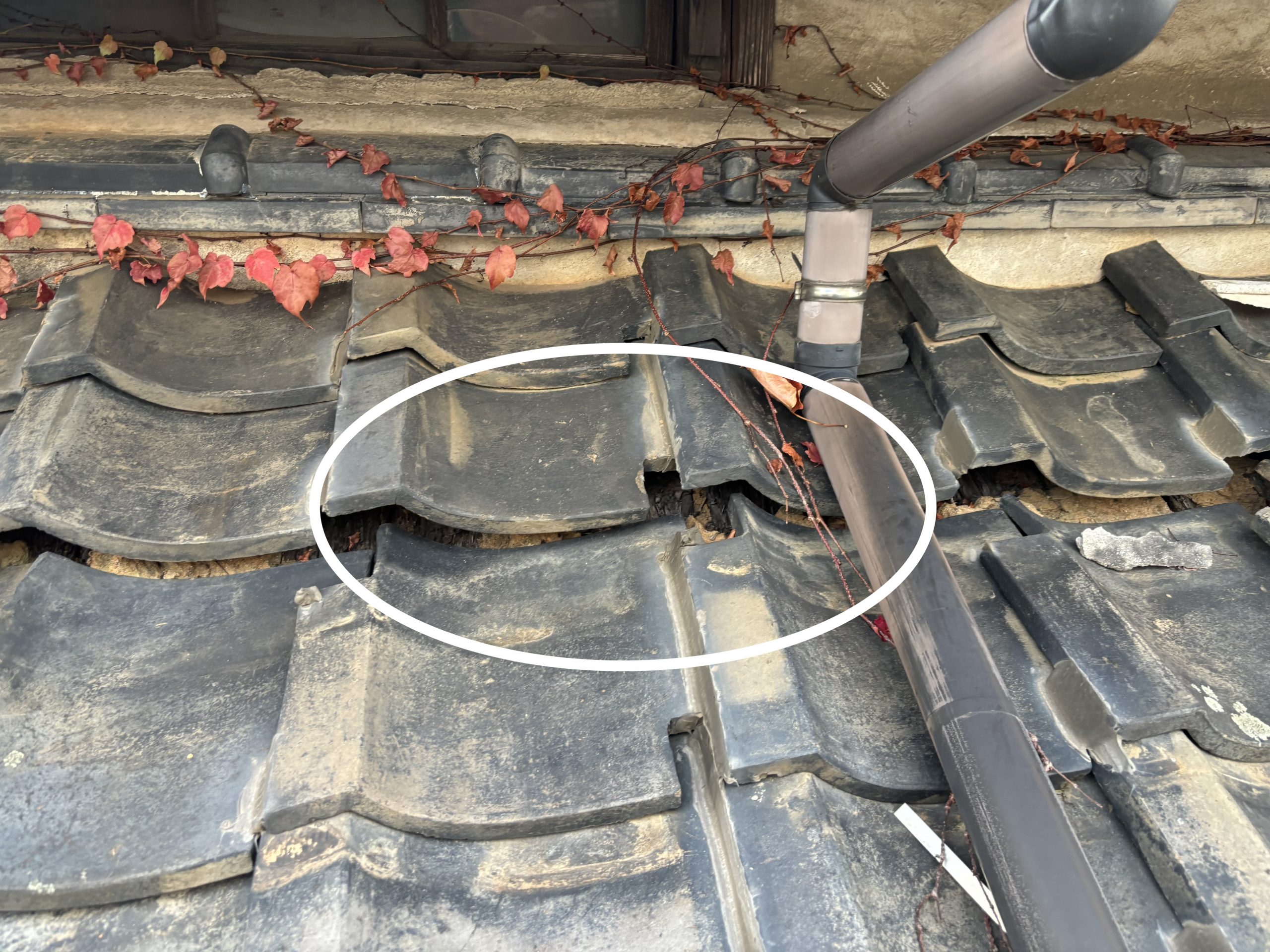 福岡市東区、瓦のずれ、雨漏り、瓦のずれ