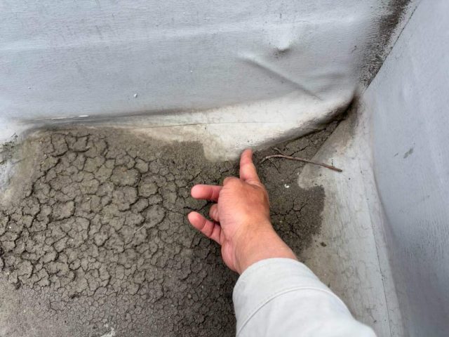 糸島市の屋上防水層の劣化