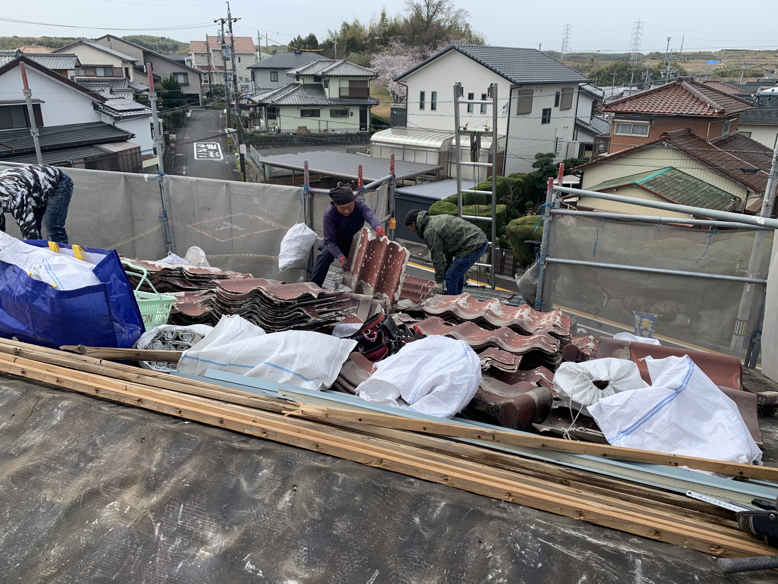 四日市市のセキスイかわらUの葺き替え工事