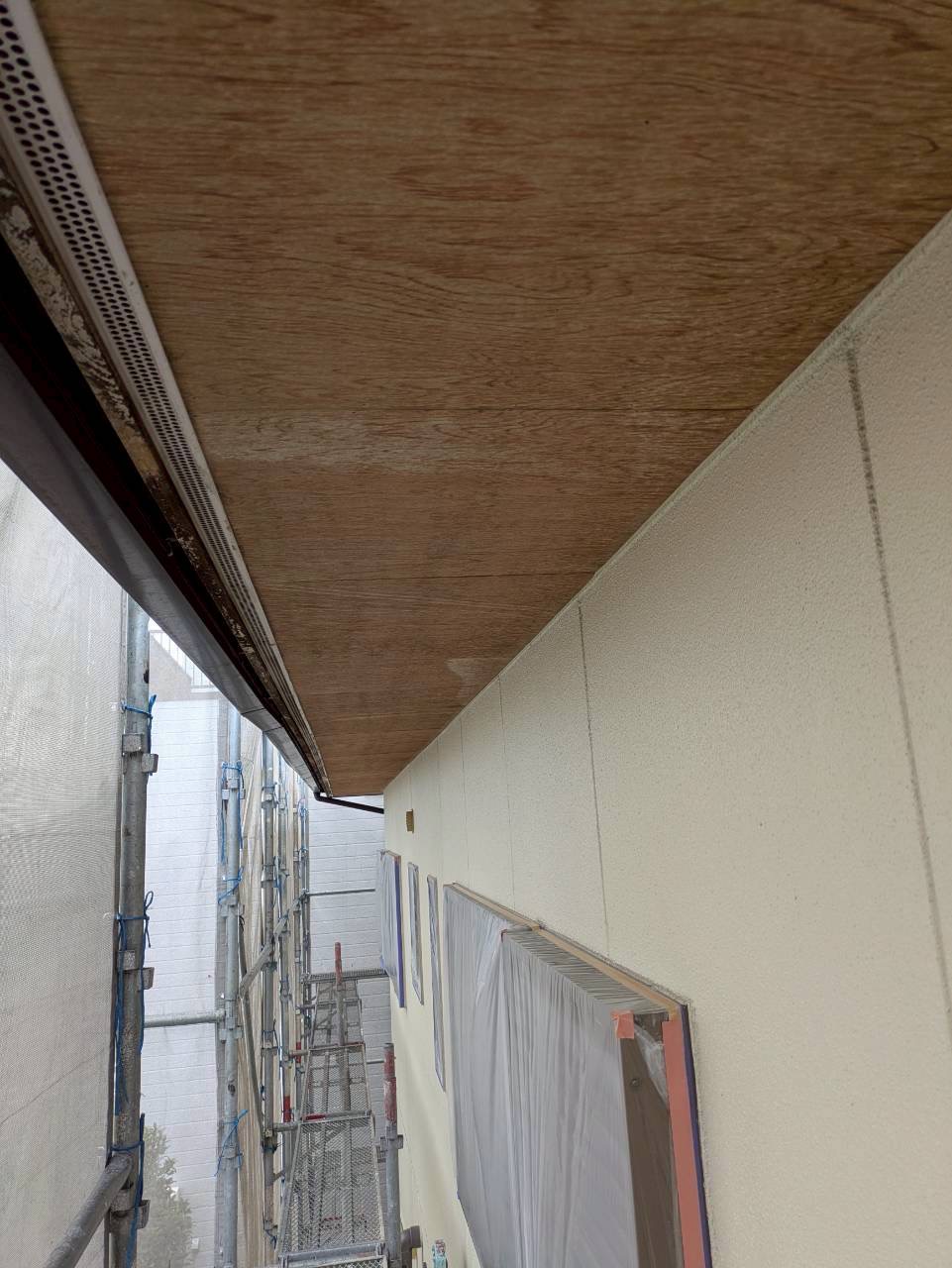 四日市市軒天張替え