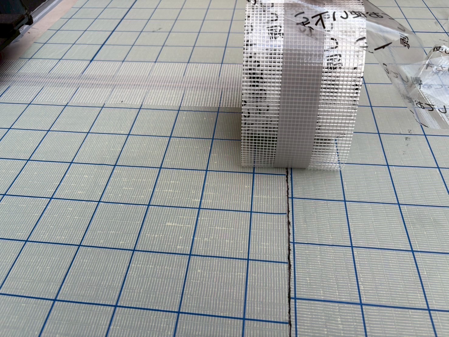 いなべ市雨漏りしたベランダ