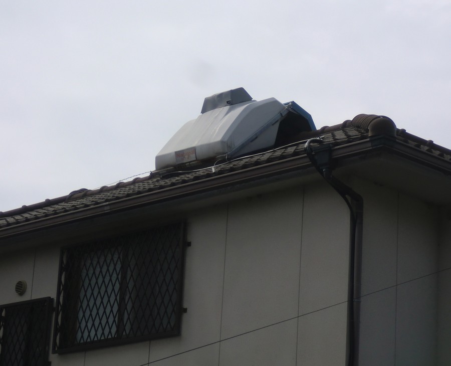 津市ソーラータンク1