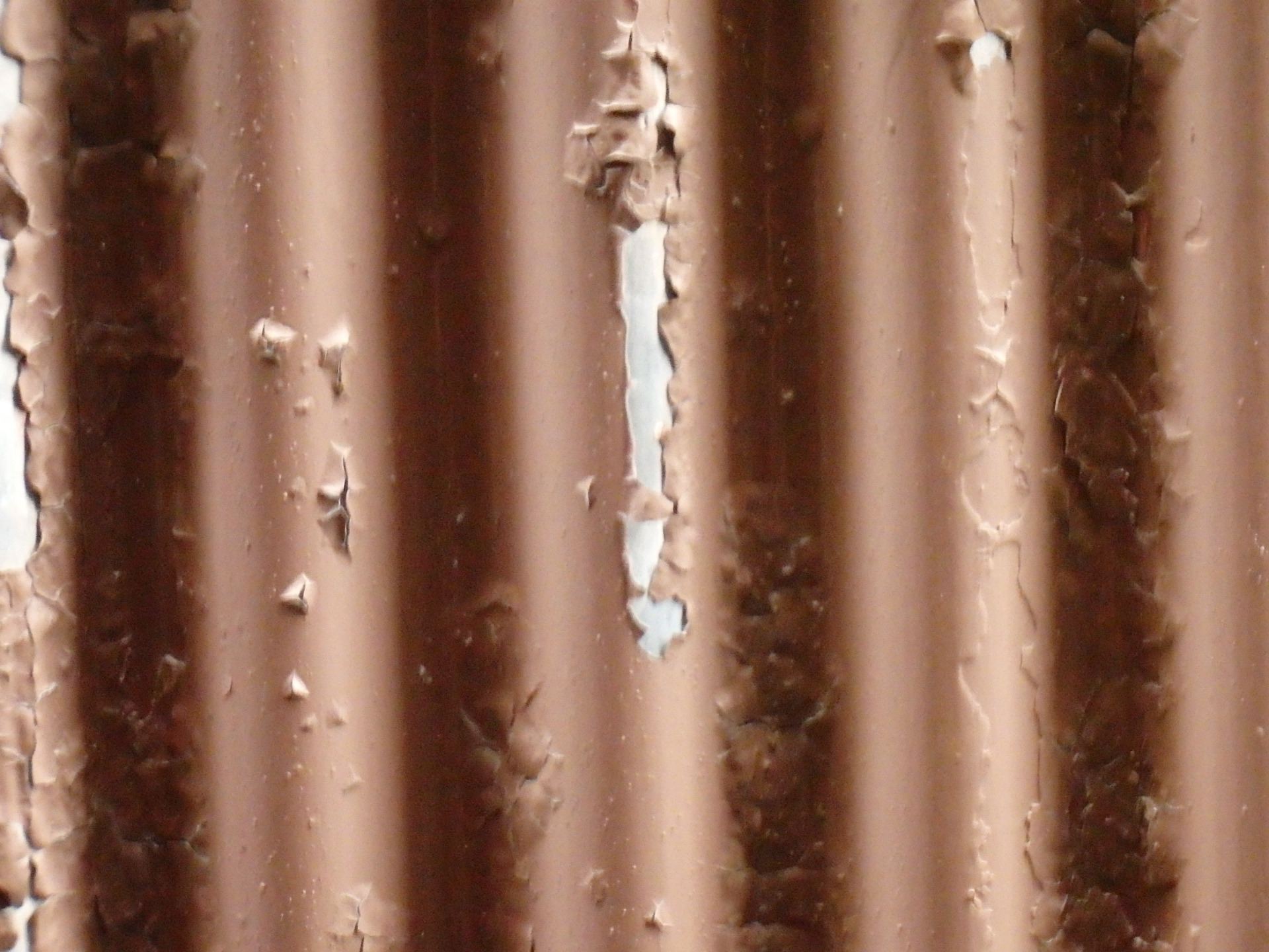 四日市市の再建築不可物件外壁波トタン塗装剥がれ