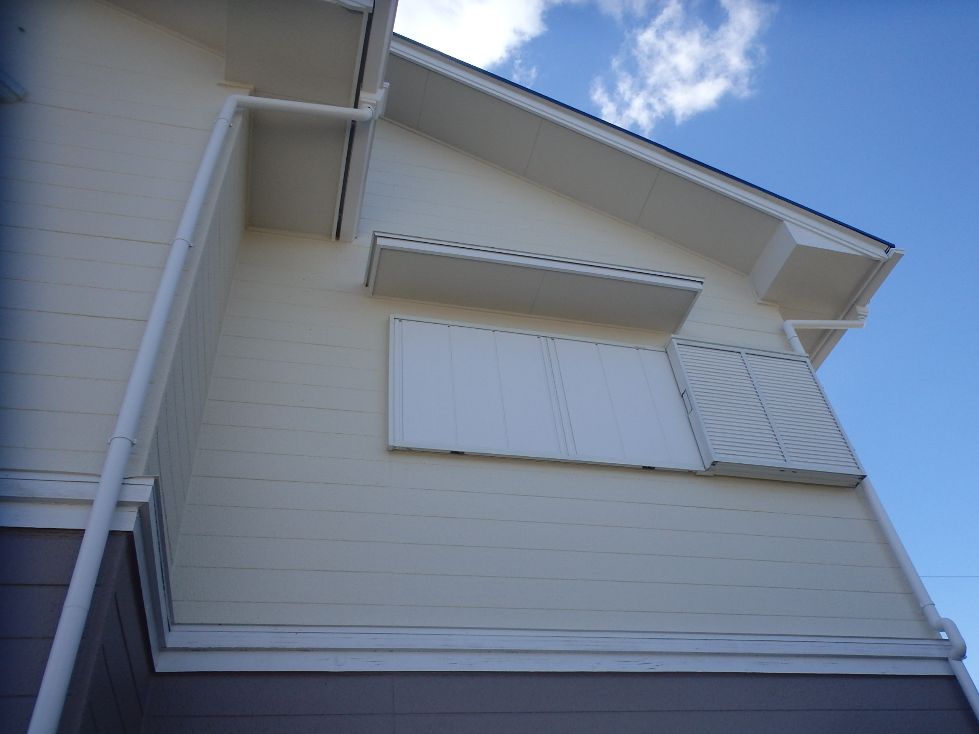 １階雨漏りの部屋の外壁