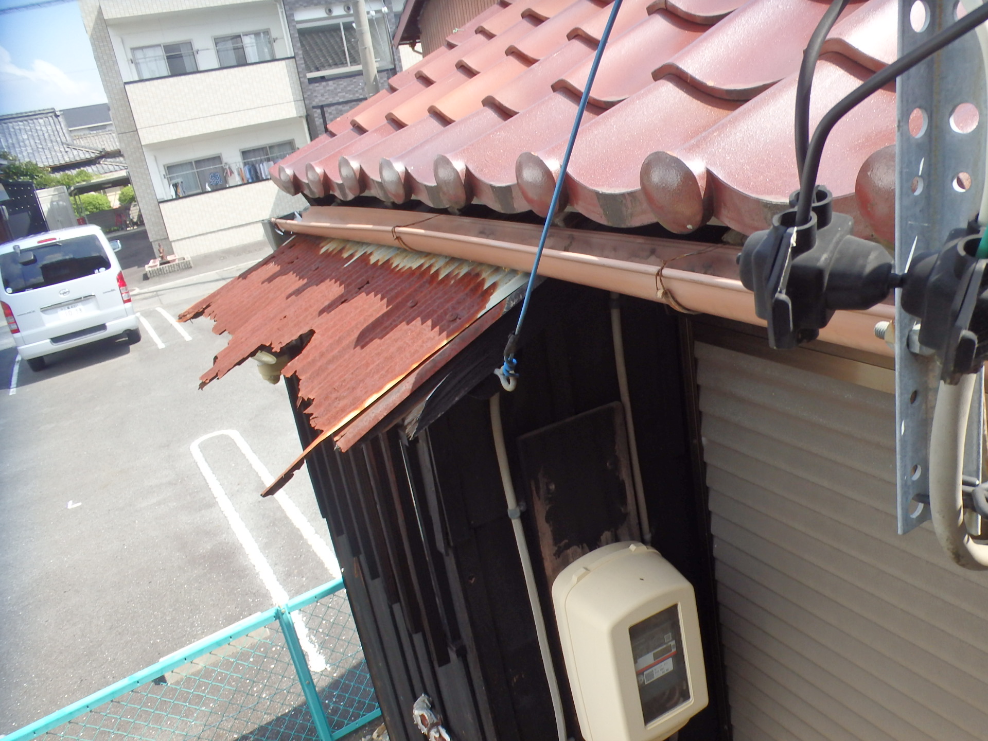 古民家トタン屋根劣化四日市
