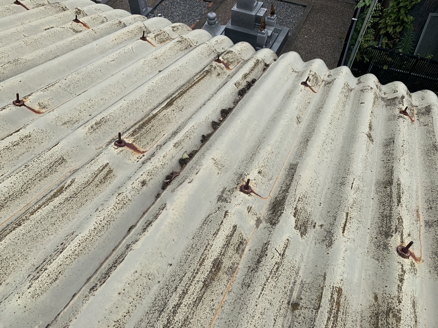 四日市市スレート屋根材の倉庫状態確認２