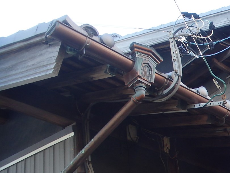 川越町軒先の野地板劣化