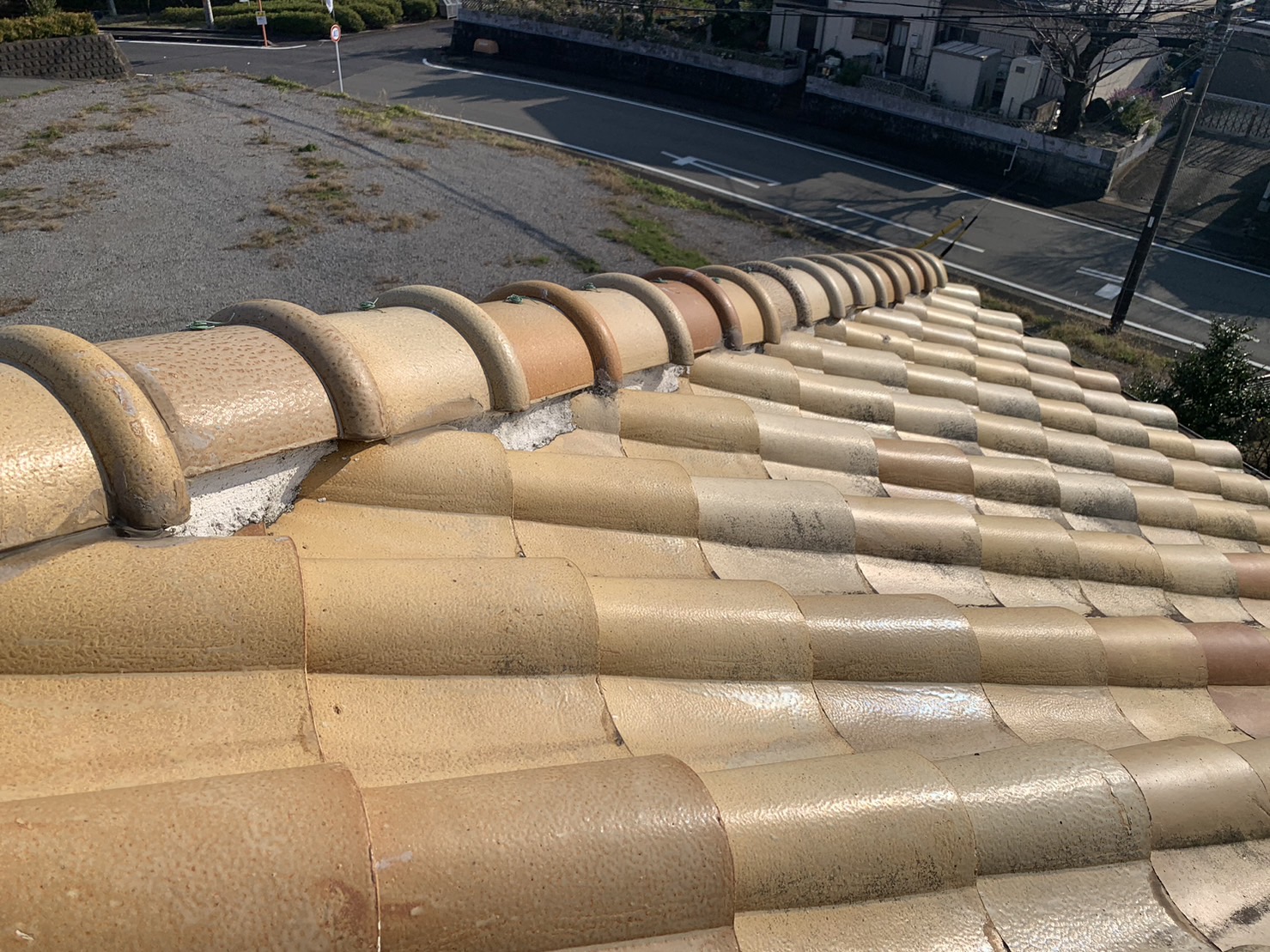 四日市市のS字瓦屋根劣化確認