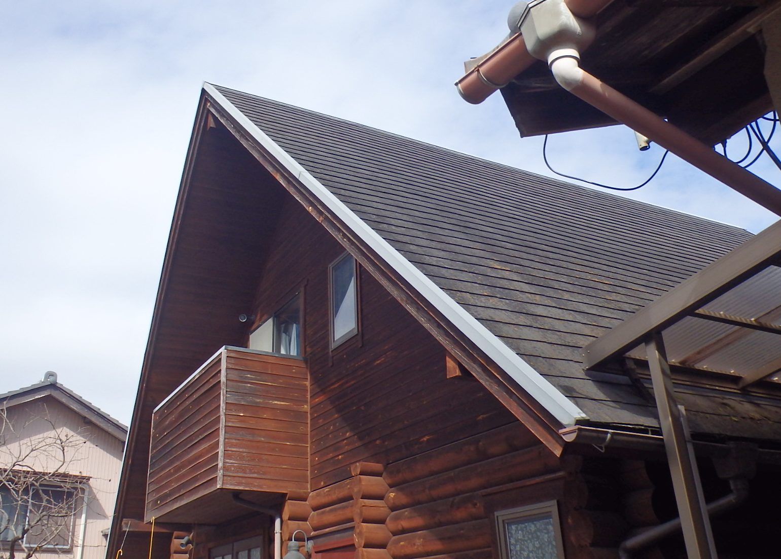 四日市市三滝台のログハウス