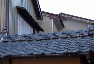 漆喰剥がれ　松阪市　街の屋根やさん四日市店